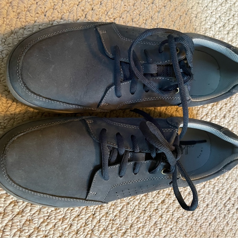 Men's Clarks Hommes size 8